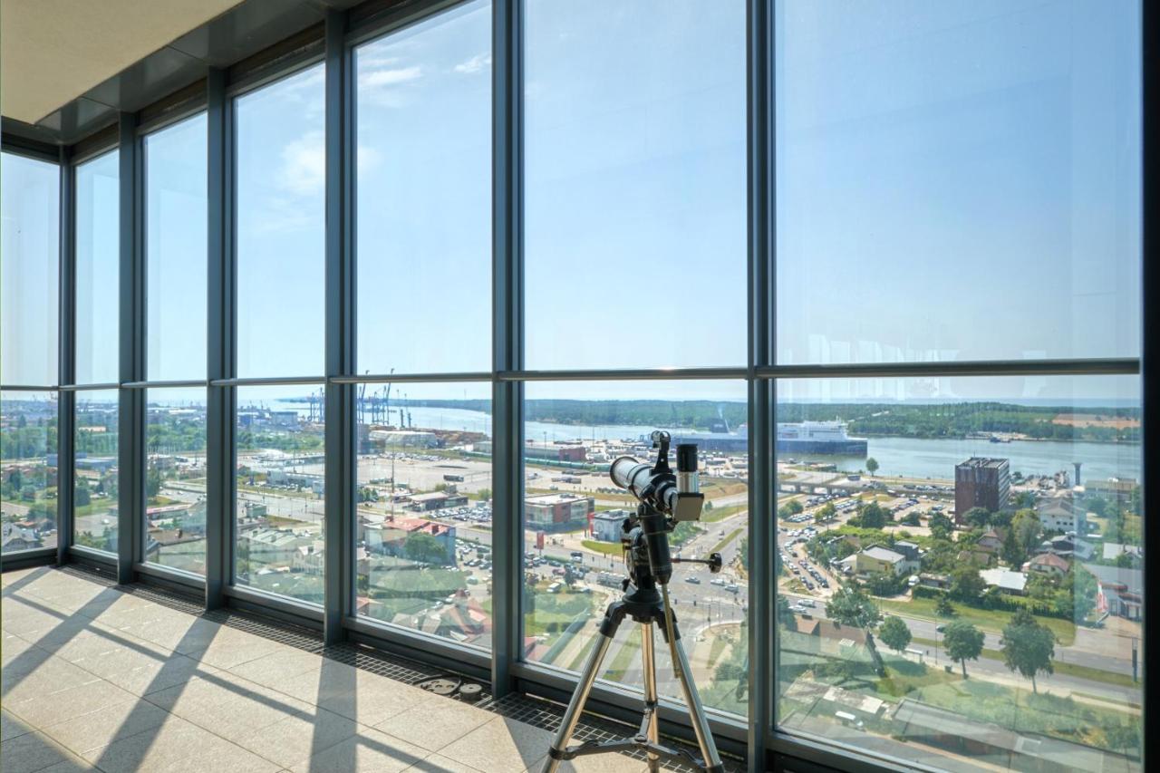 Sea View On 19th Floor